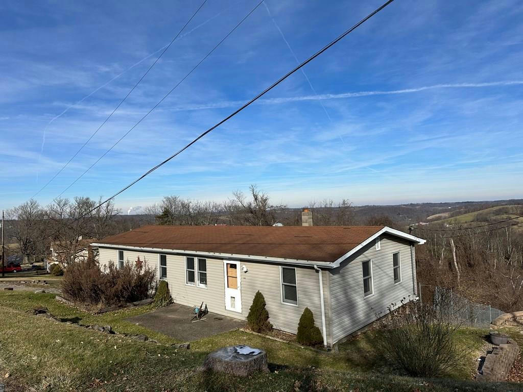 64 FITTERS DR, VALLEY GROVE, WV 26060, photo 1 of 22