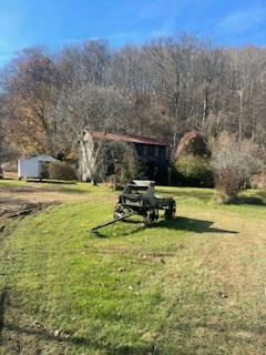 4052 PINEY FORK RD, PINE GROVE, WV 26419, photo 2 of 33